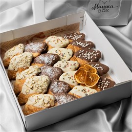 {{photo.Alt || photo.Description || 'BOX «Шоколадное наслаждение» XL'}}